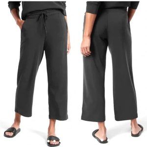 Athleta Seasoft Straight Cropped Leg Modal Pants Black Medium